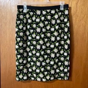 Dolce and Gabbana lined silk skirt.